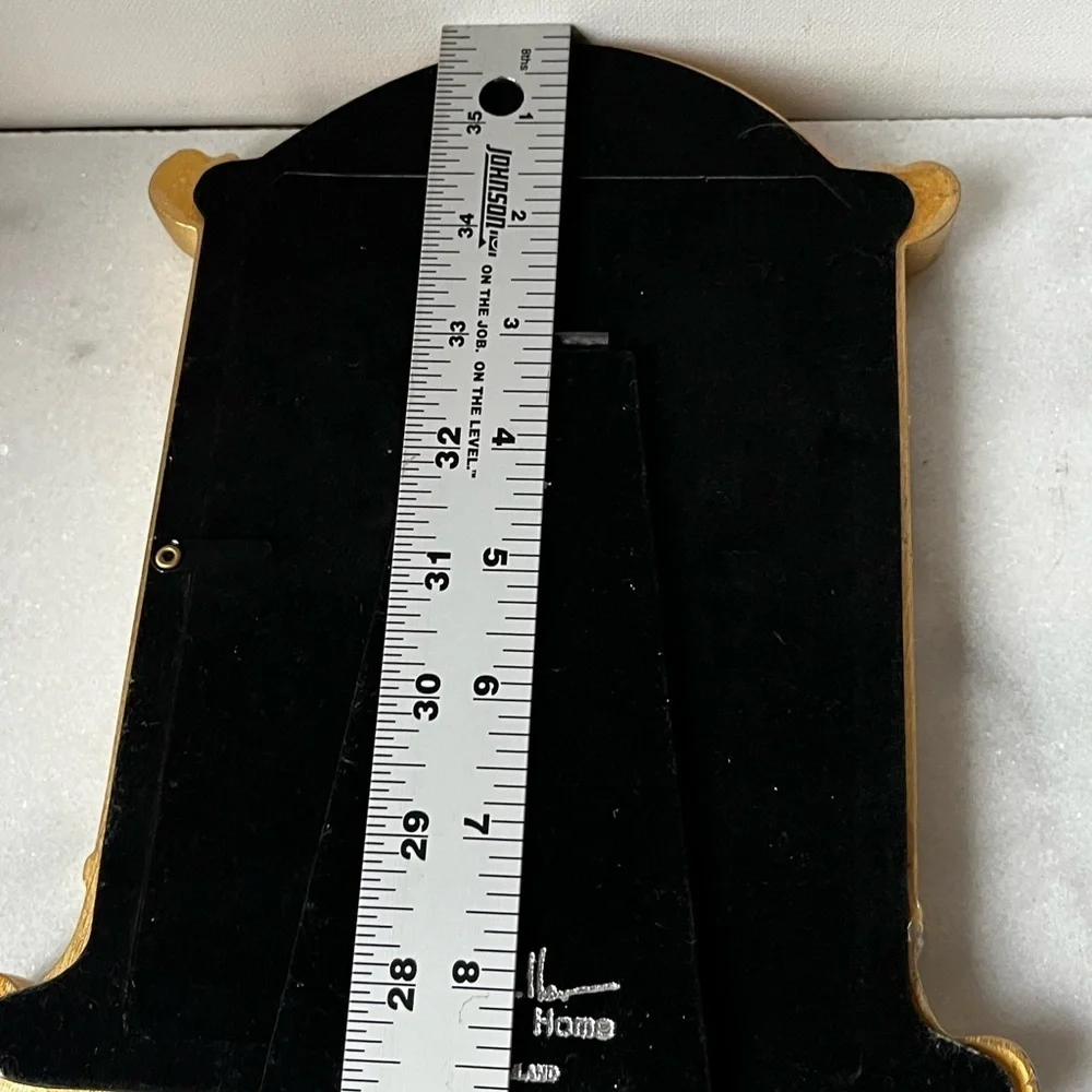 Gold Ornate For 5”x7” Picture Frame New antique style…